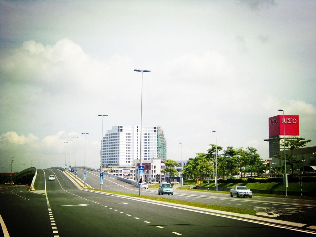 Hotel Time Johor Bahru Ngoại thất bức ảnh